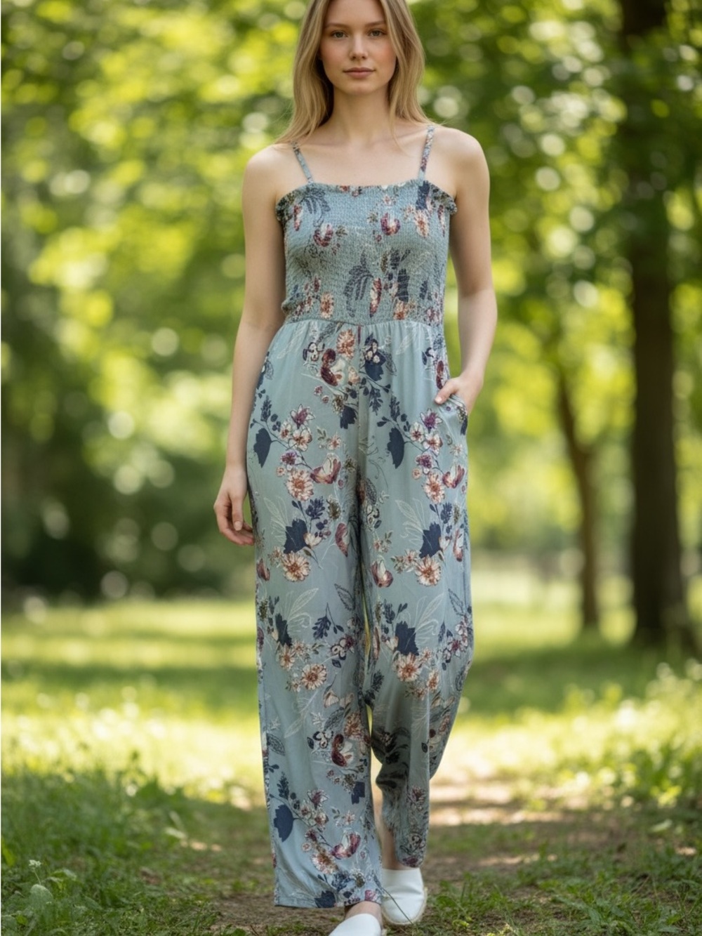 ANGIE NWOT FLORAL GREEN JUMPER SZ L